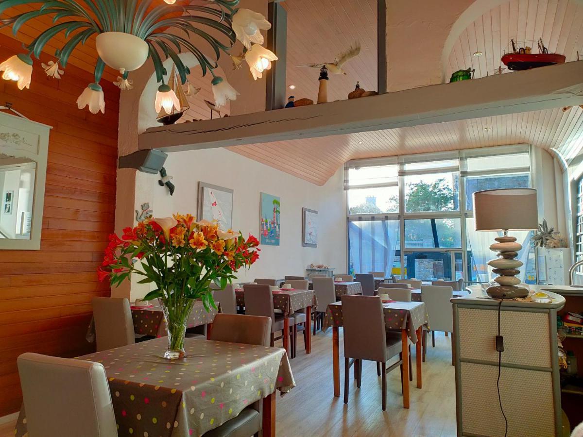 Hotel Le Littoral Lézardrieux エクステリア 写真