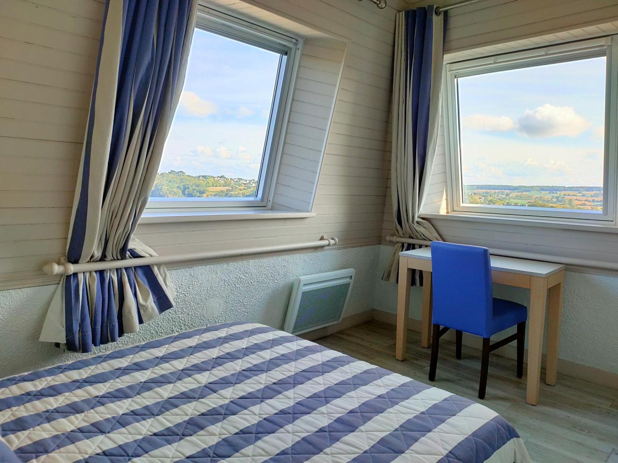 Hotel Le Littoral Lézardrieux エクステリア 写真