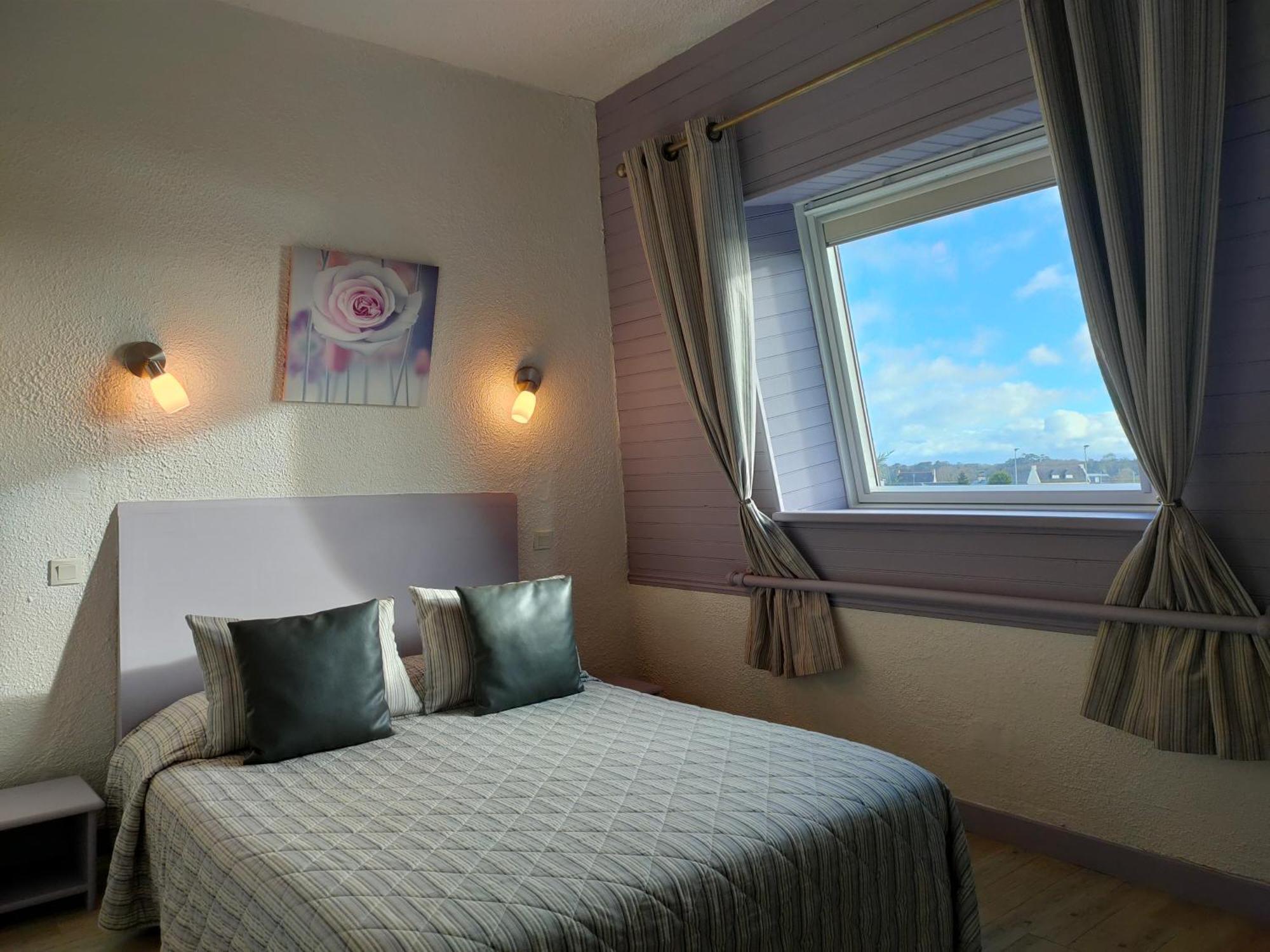Hotel Le Littoral Lézardrieux エクステリア 写真