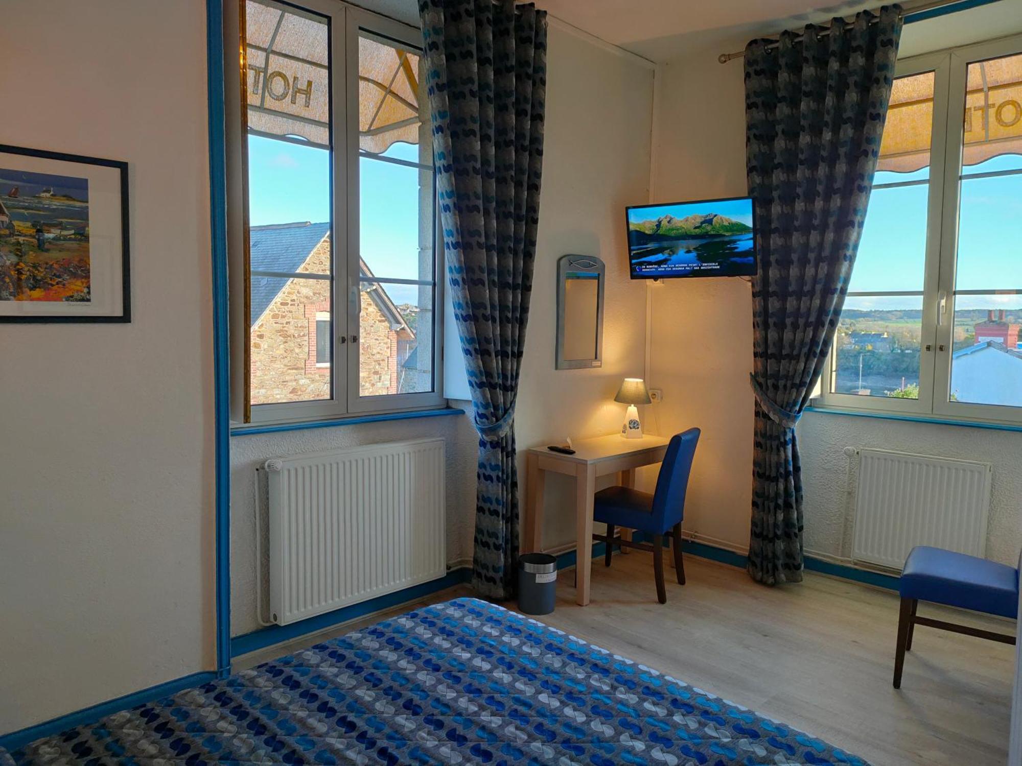Hotel Le Littoral Lézardrieux エクステリア 写真