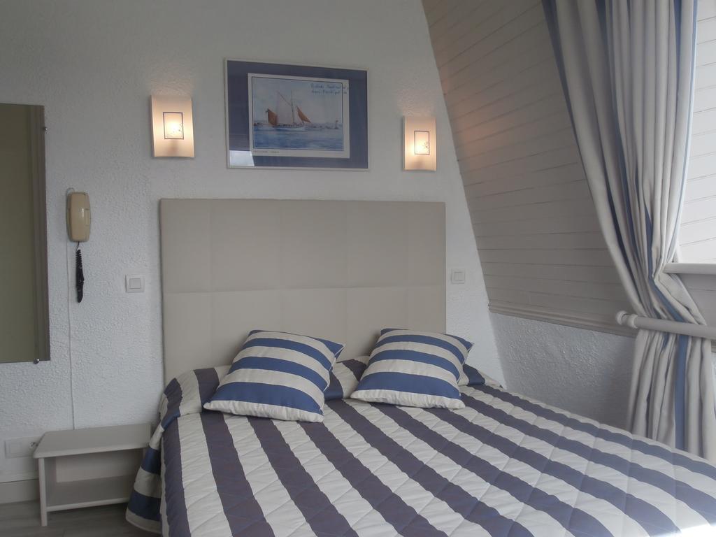 Hotel Le Littoral Lézardrieux エクステリア 写真